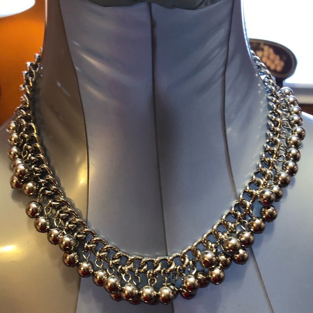 Ann Taylor Beaded ball necklace with lobster clasp